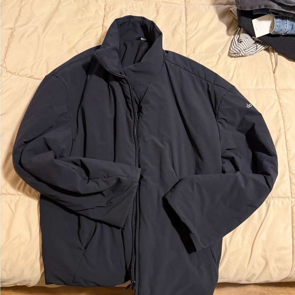 ALO Yoga Men's Black Puffer Jacket